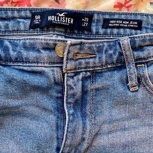 High-Rise Mom Jeans Hollister Size 9R